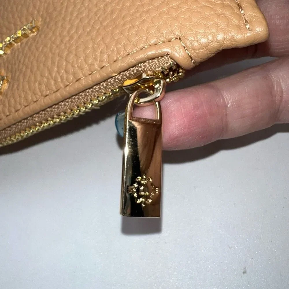 Nanette Lapore Bifold Small Card Wallet‎